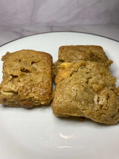 White Chocolate Chip Blondie Bites